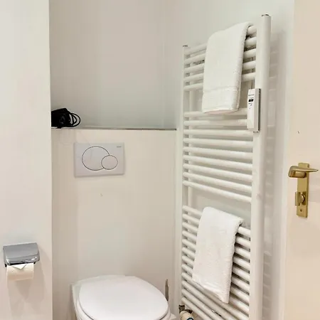 1-253, Traumhafter Blick Ueber Im Haus Metropol *